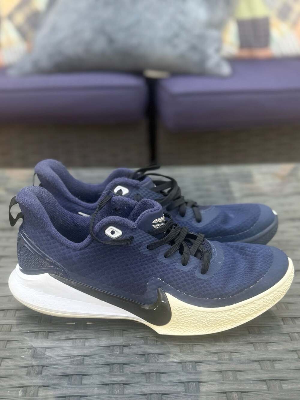 Nike Mamba Focus Size 7 Midnight Navy Basketball Shoes